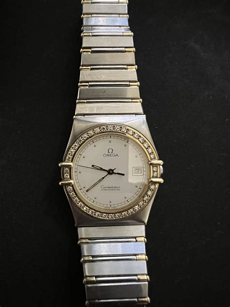 omega constellation watch identification.